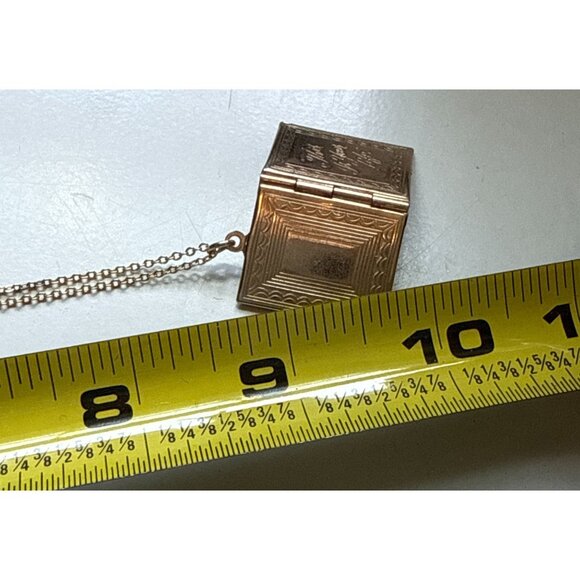 Gold Tone This Is Your Life Book Locket Pendant Necklace 18 Inch Vintage Gift - Picture 8 of 8